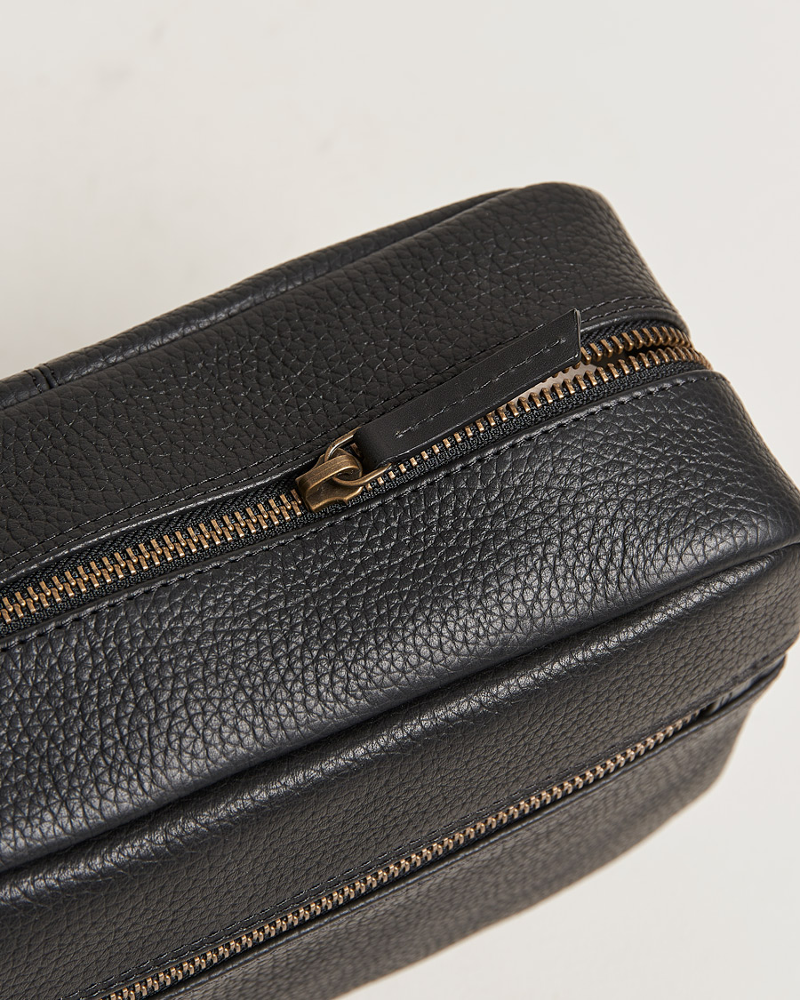 Herr | Barbour Lifestyle Highgate Leather Washbag Black | Barbour Lifestyle | Highgate Leather Washbag Black
