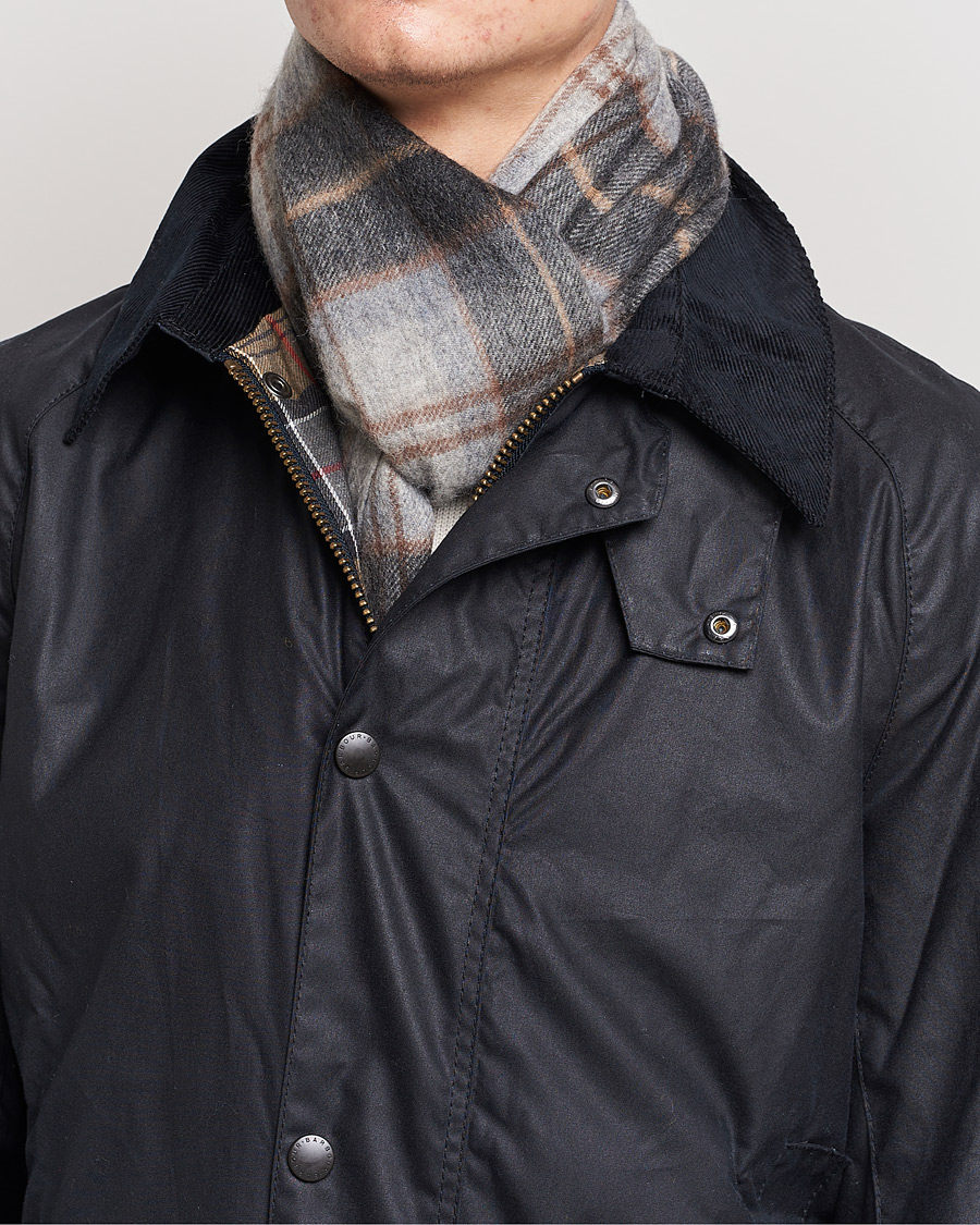 Herr | | Barbour Lifestyle | Merino Cashmere Tartan Scarf Grey Stone Tartan