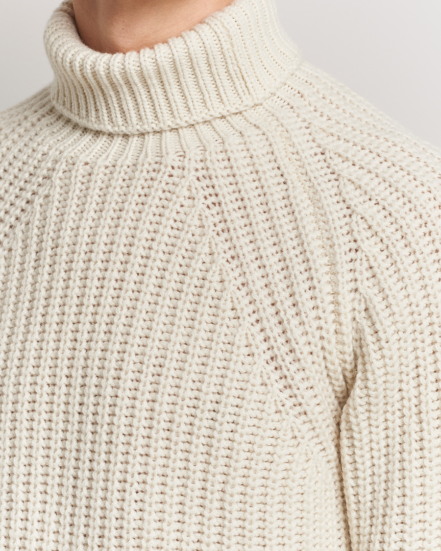 Herr | Tröjor | Drake's | Lambswool Heavy Submariner Roll Neck White