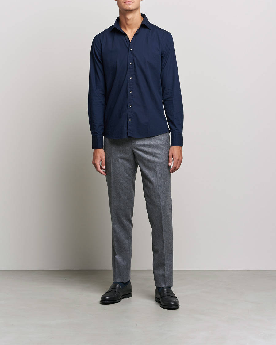 Herr | Skjortor | Stenströms | Slimline Washed Cut Away Poplin Shirt Navy