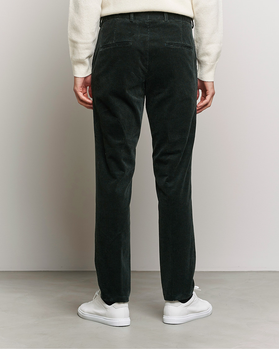 Herr | Byxor | Oscar Jacobson | Denz Corduroy Trousers Bottle Green
