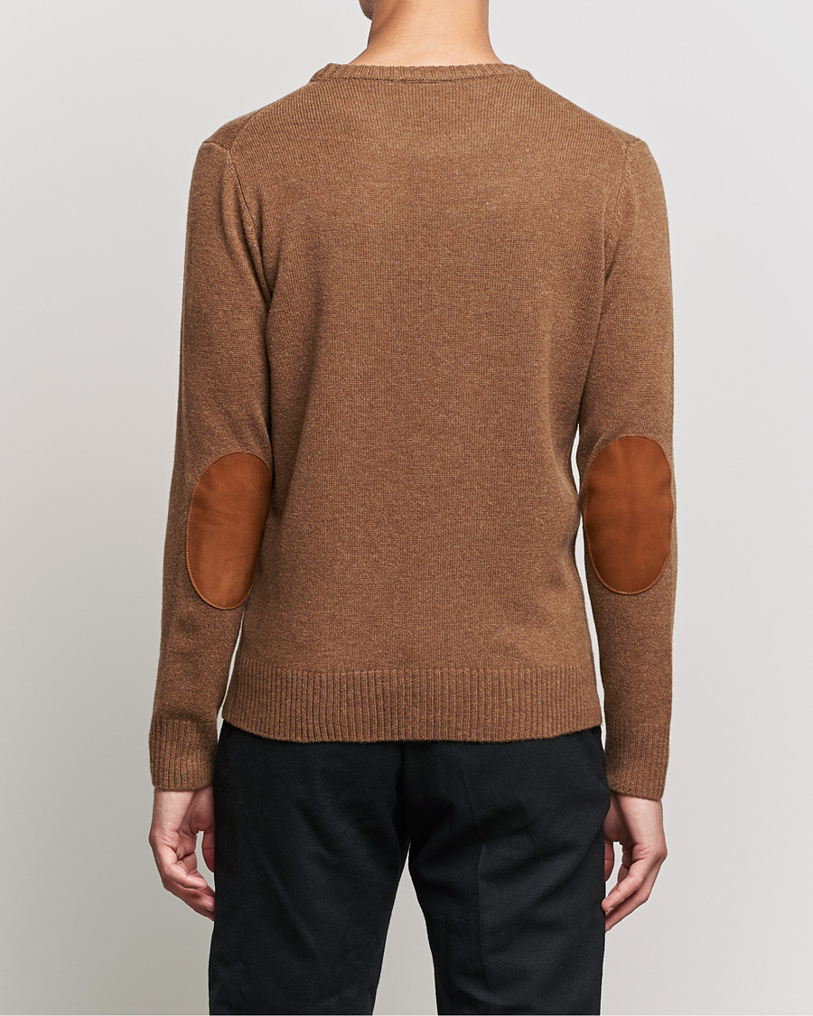 Herr | Tröjor | Oscar Jacobson | Emerson Patch Wool Roundneck Brown