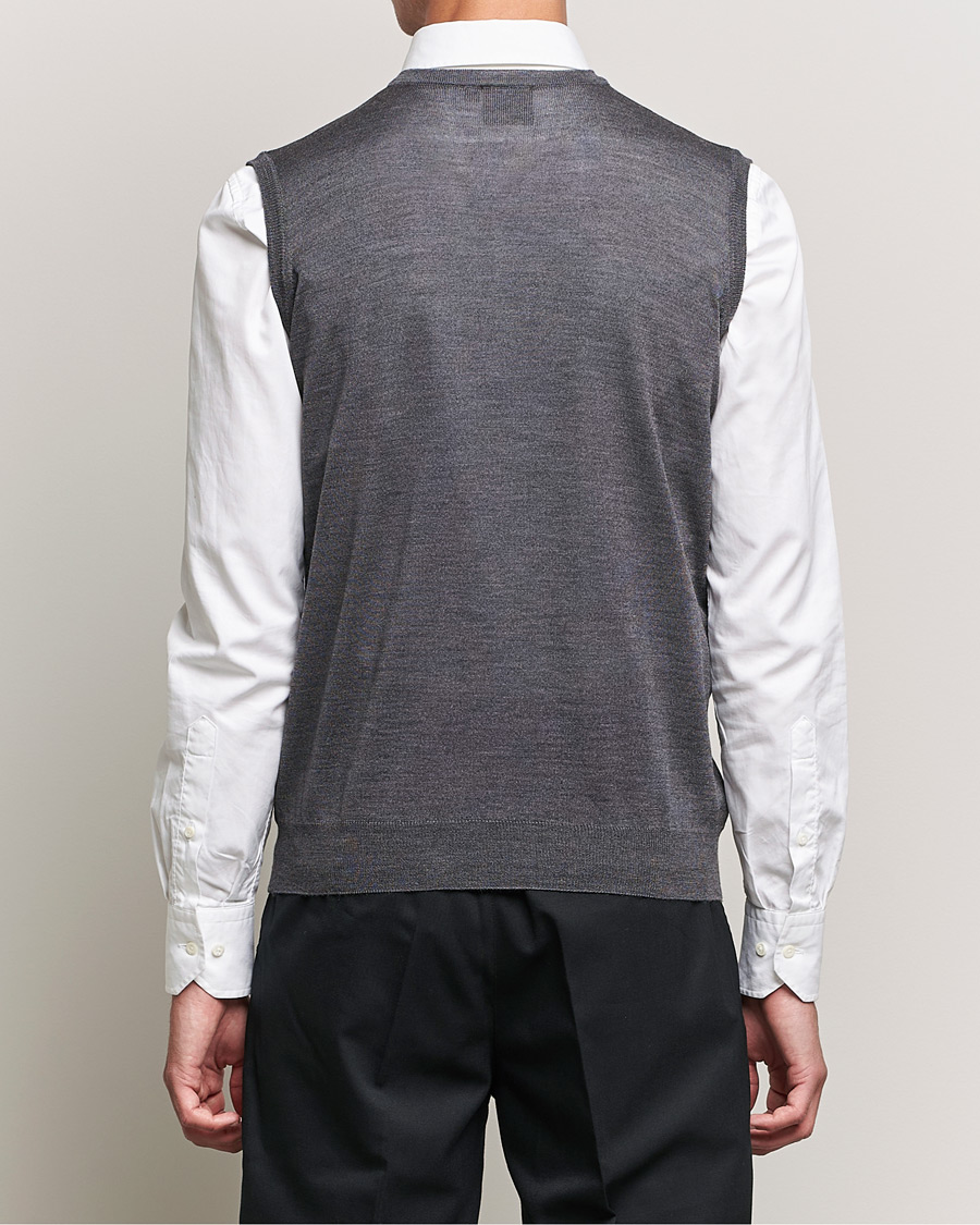 Herr | Tröjor | Oscar Jacobson | Roger Extrafine Merino Vest Grey