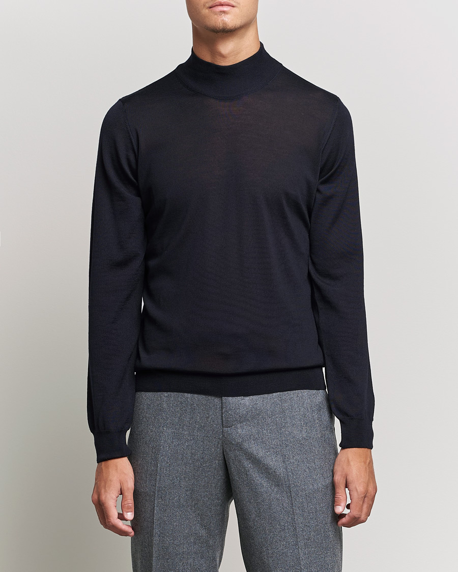 Herr | Tröjor | Oscar Jacobson | Hilton Extrafine Merino Mock Neck Navy