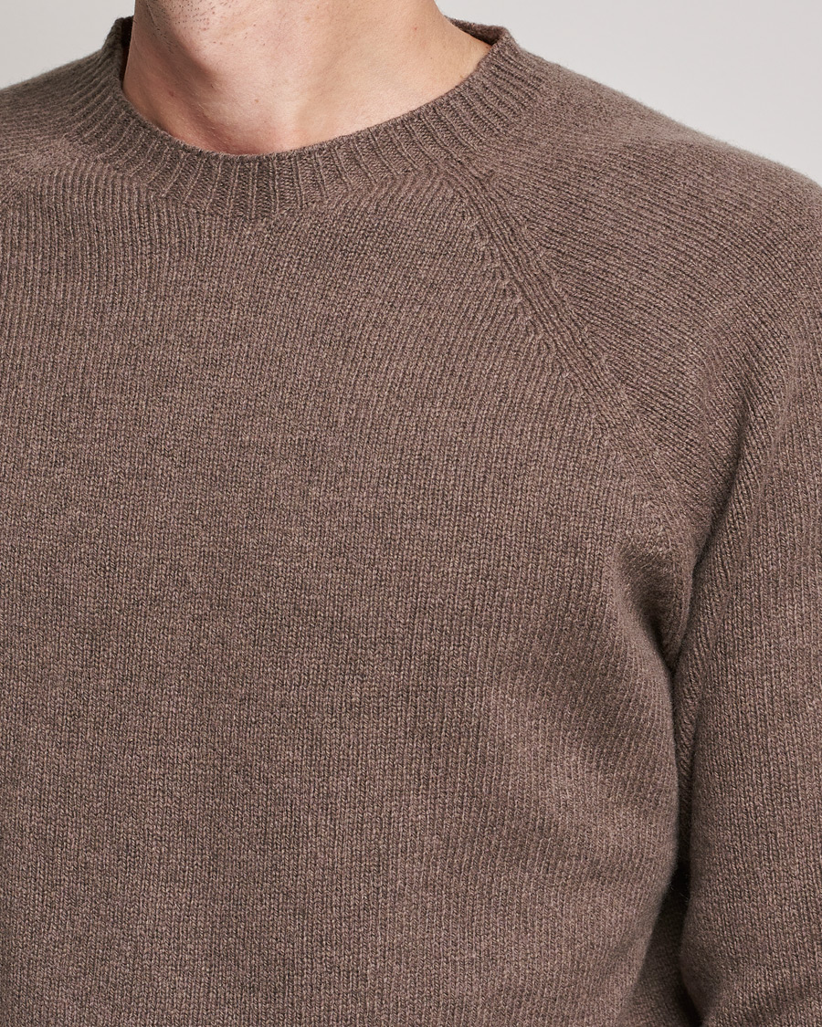 Herr | Tröjor | Sunspel | Lambswool Crew Neck Sweater Umber Brown
