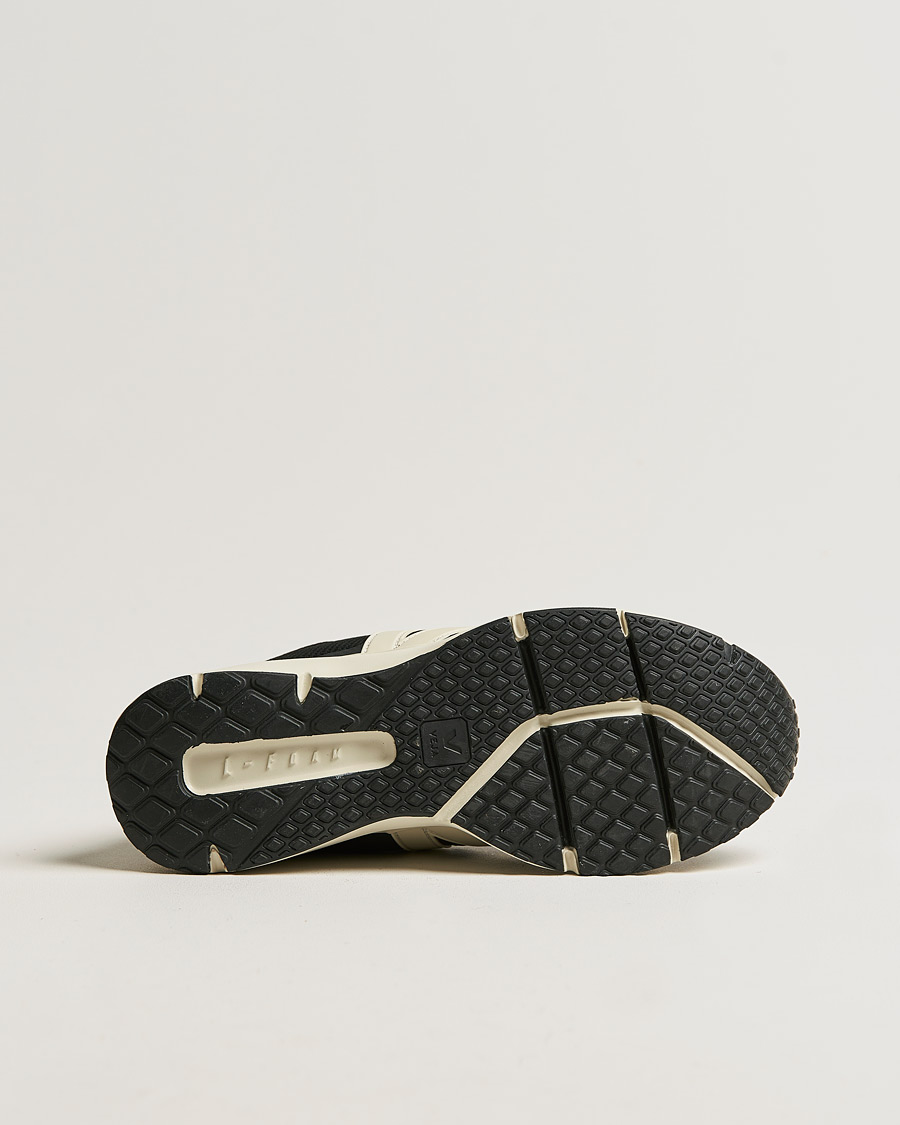 Herr | Veja Running Condor 2 Mesh Running Sneaker Black Pierre | Veja Running | Condor 2 Mesh Running Sneaker Black Pierre