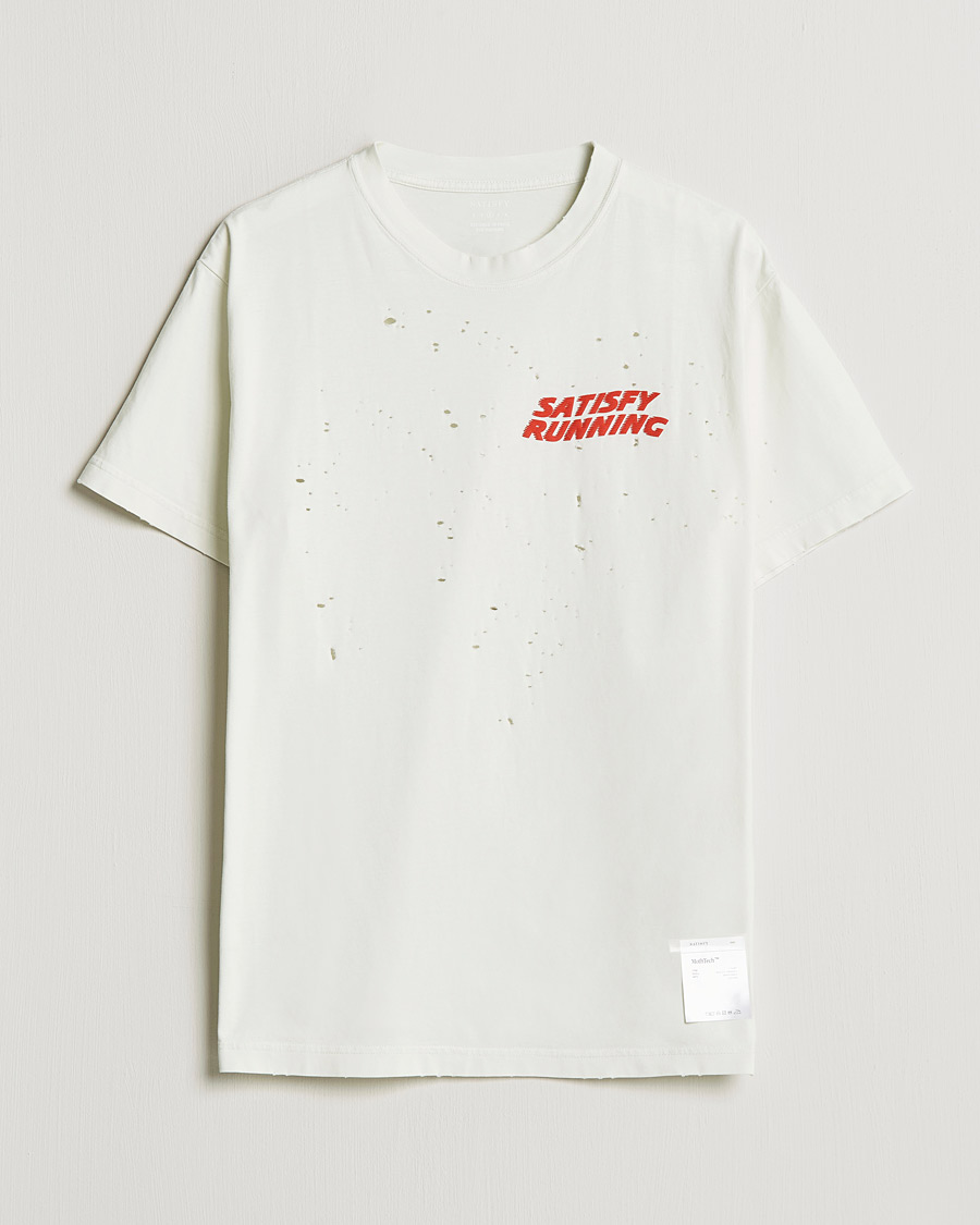 Herr | T-Shirts | Satisfy | MothTech Distressed T-Shirt Off White