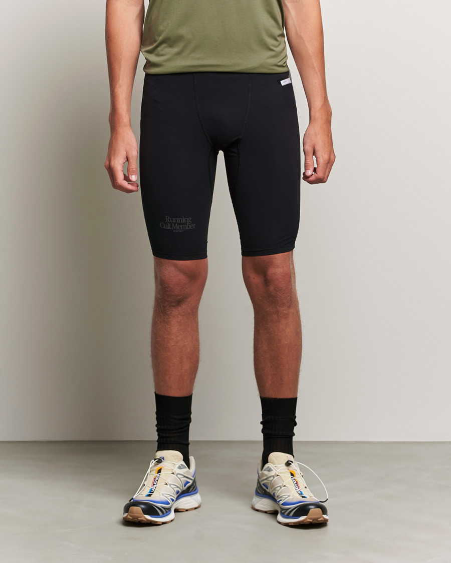 Herr | Shorts | Satisfy | Justice Shorts Black