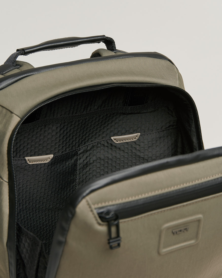 Herr | TUMI Alpha Bravo Dynamic Backpack Sand | TUMI | Alpha Bravo Dynamic Backpack Sand