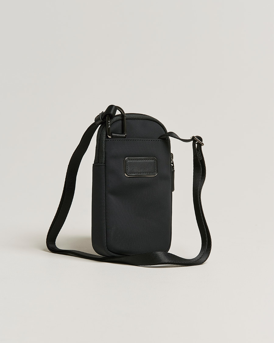 Herr | TUMI Harrison Beech Small Crossbody Pouch Black | TUMI | Harrison Beech Small Crossbody Pouch Black