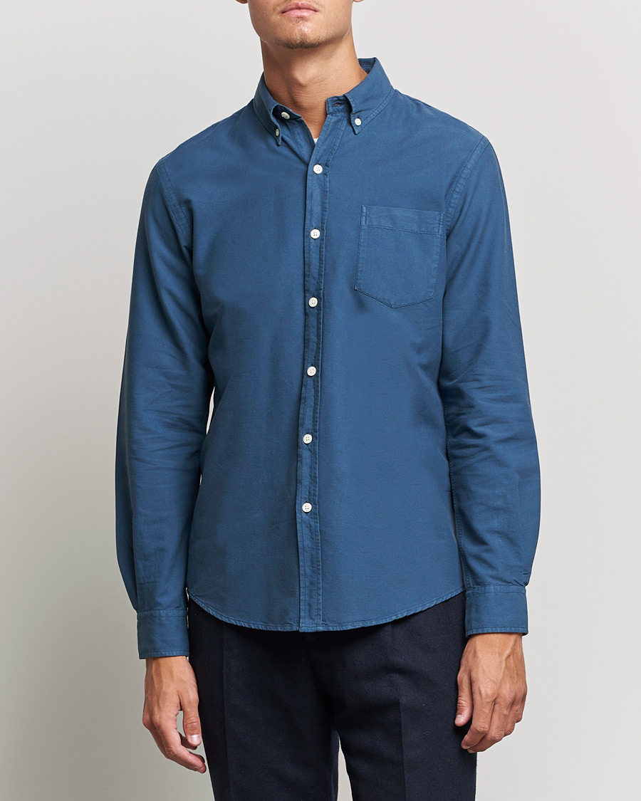 Herr | Skjortor | Colorful Standard | Classic Organic Oxford Button Down Shirt Petrol Blue