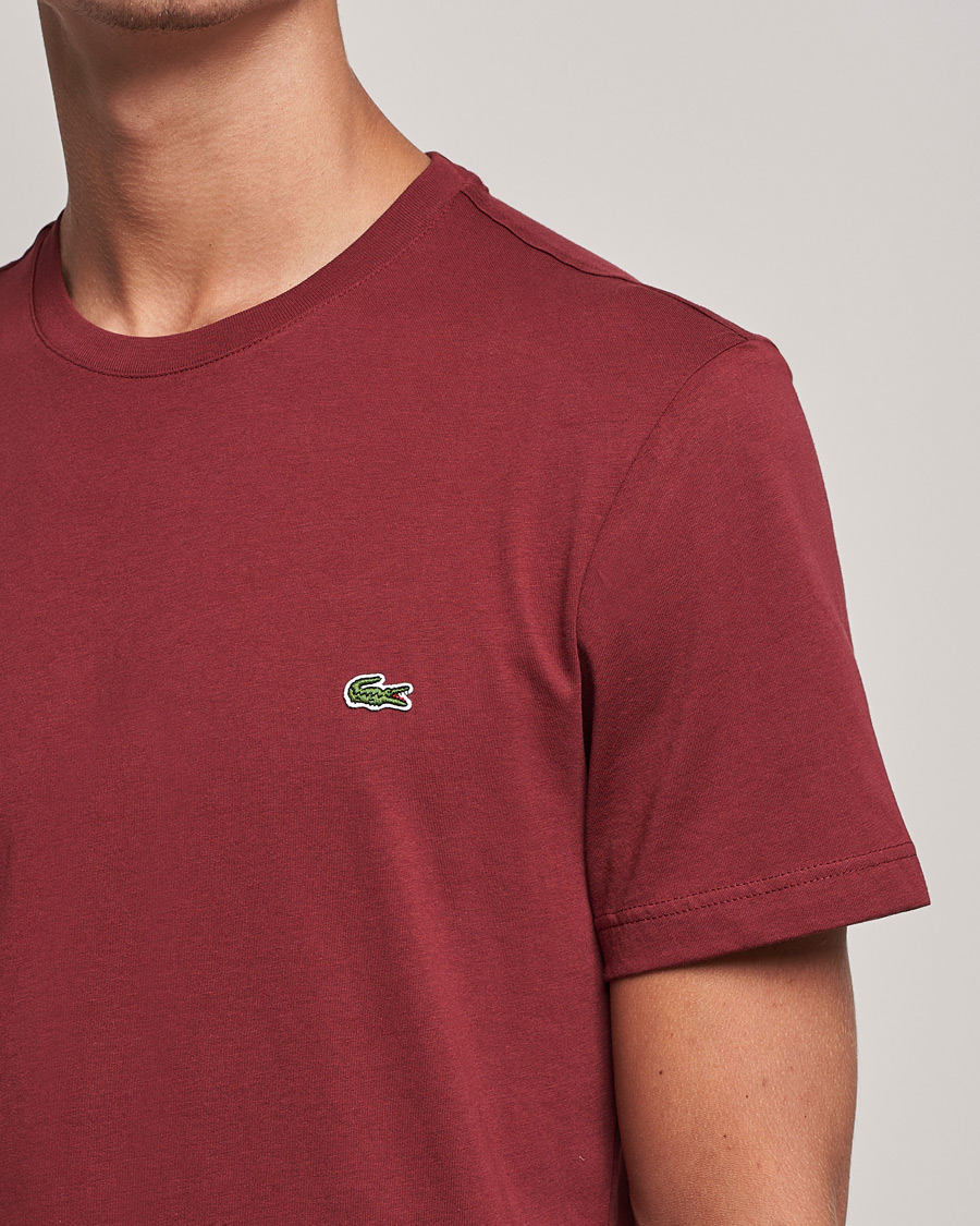 Herr | T-Shirts | Lacoste | Crew Neck Tee Cranberry