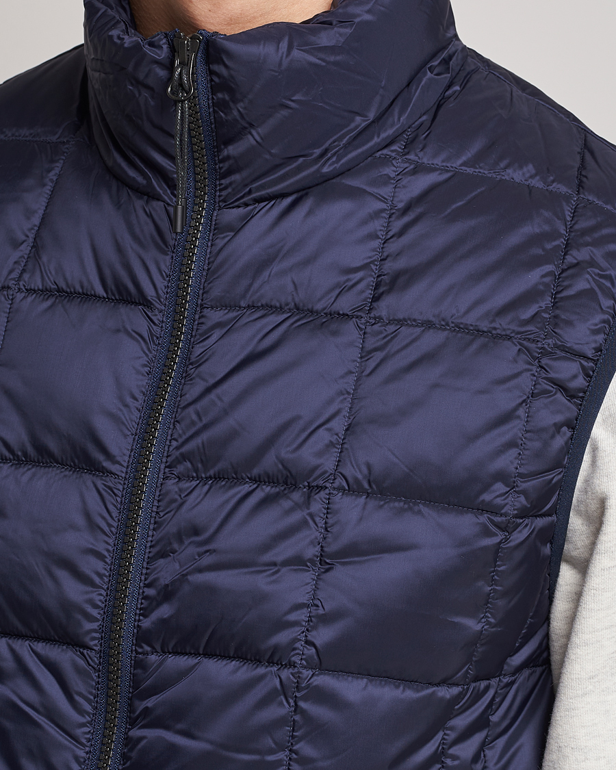 Herr | Jackor | TAION | High Neck Full Zip Lightweight Down Vest Navy