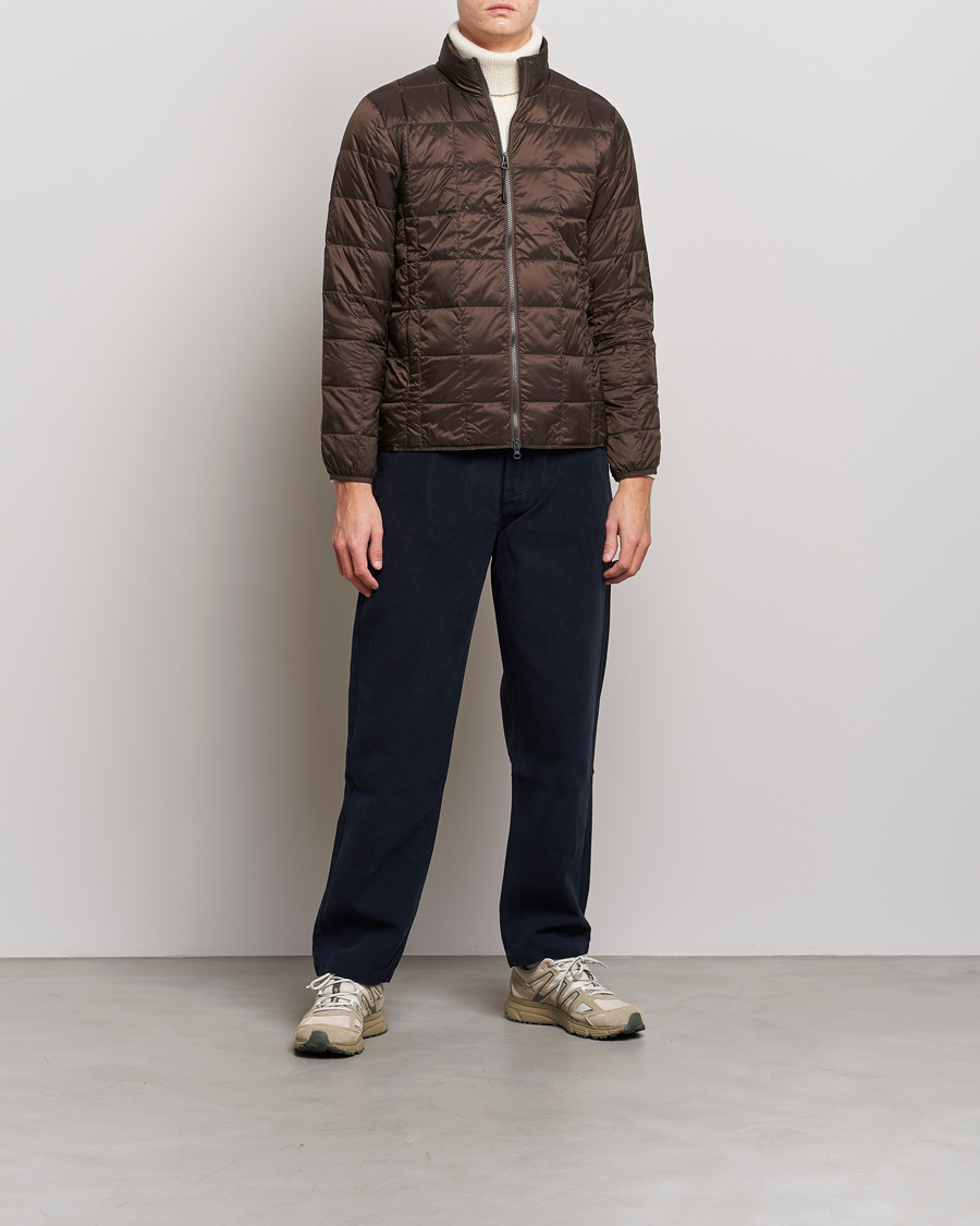 Herr | Jackor | TAION | High Neck Full Zip Lightweight Down Jacket Dark Choco