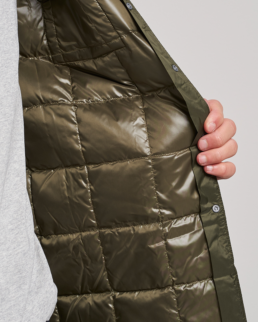 Herr | Skjortor | TAION | Lightweight Down Shirt Dark Olive