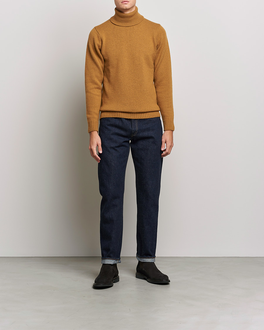 Herr | Tröjor | Peregrine | Maker´s Stitch Merino Polo Wheat