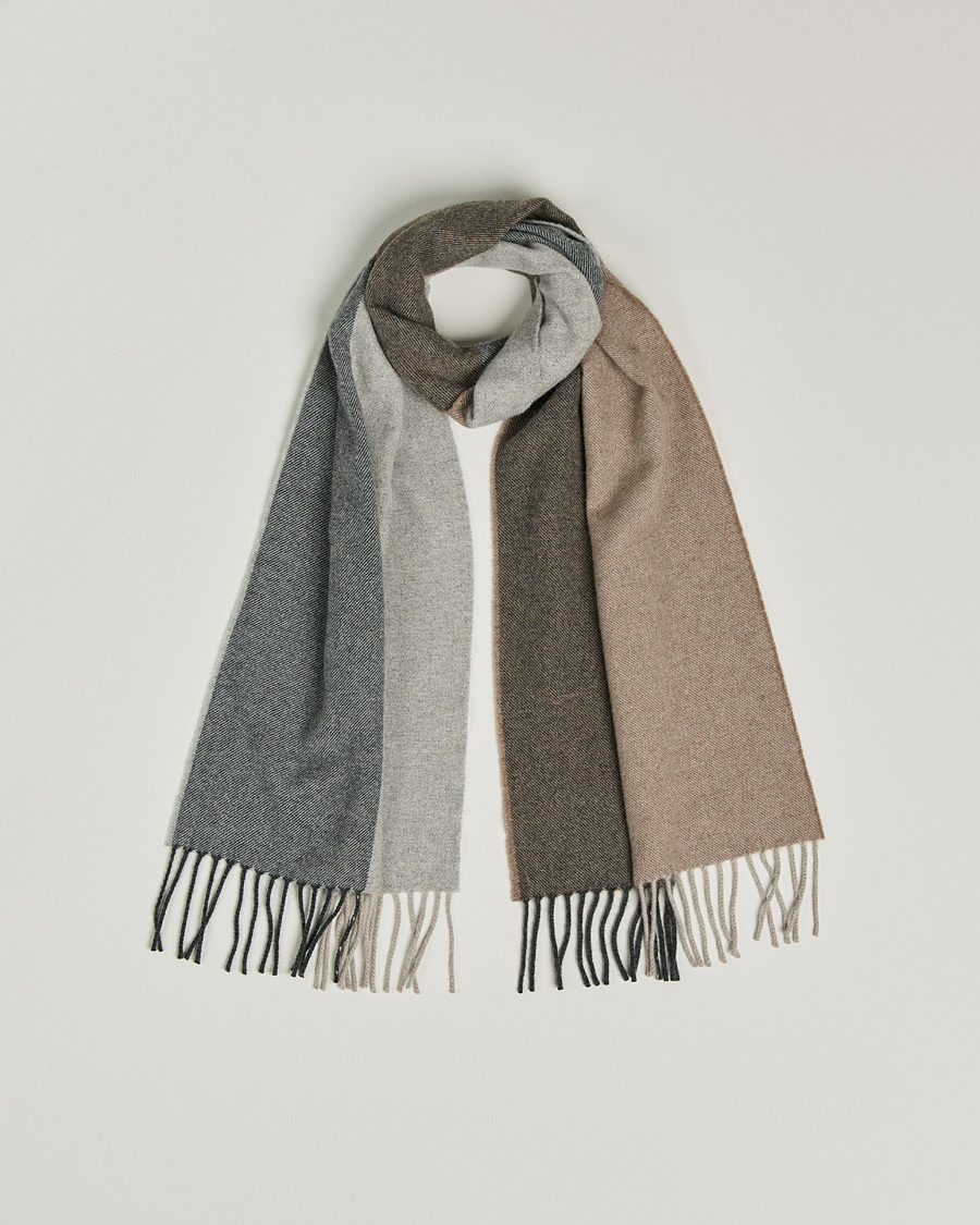 Herr | Begg & Co Brook Recycled Cashmere/Merino Scarf Natural | Begg & Co | Brook Recycled Cashmere/Merino Scarf Natural