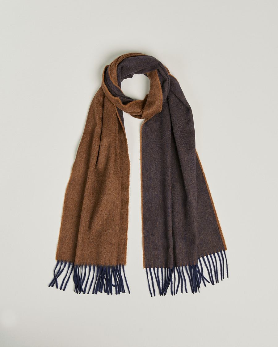 Herr | Begg & Co Arran Reversible Cashmere Scarf Navy/Vicuna | Begg & Co | Arran Reversible Cashmere Scarf Navy/Vicuna