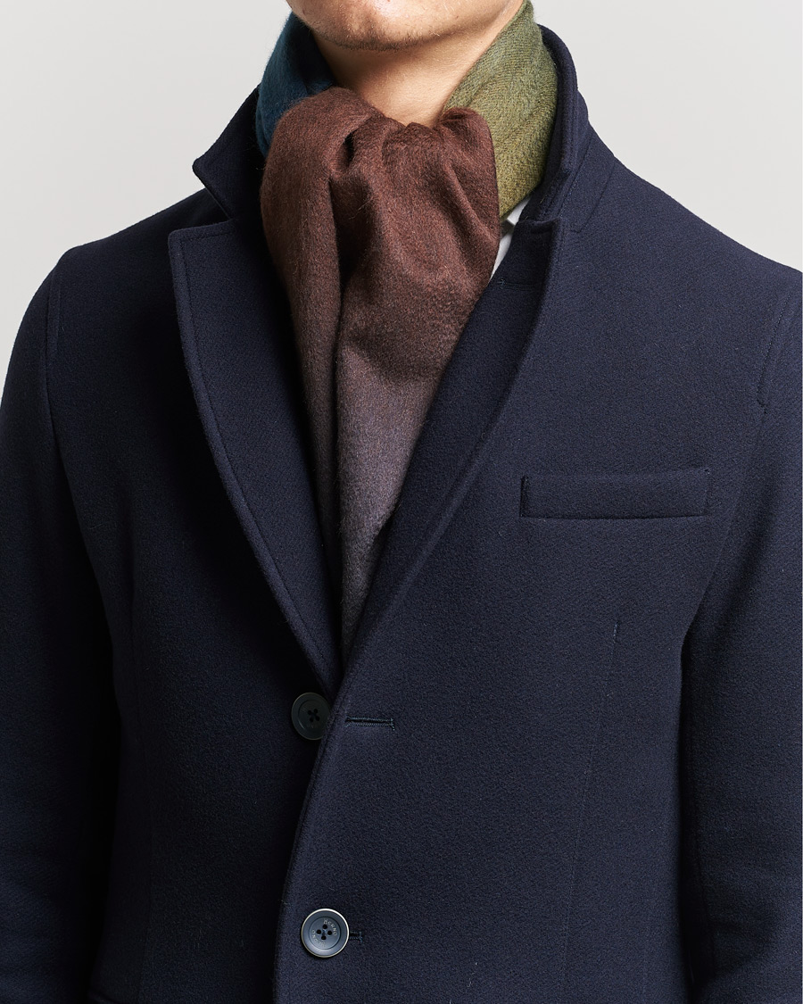 Herr | Begg & Co Nuance Ombre Cashmere Scarf Vermeer | Begg & Co | Nuance Ombre Cashmere Scarf Vermeer