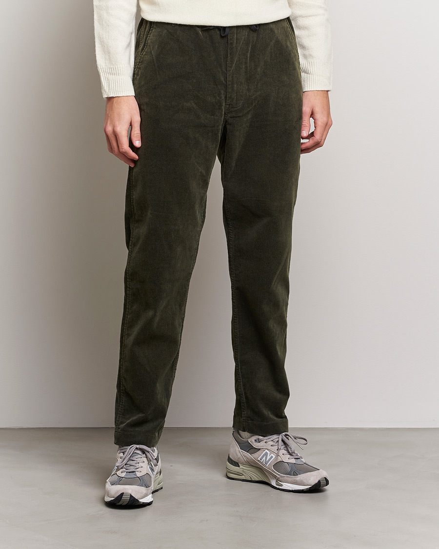 Herr | Byxor | orSlow | New Yorker Corduroy Pants Army Green