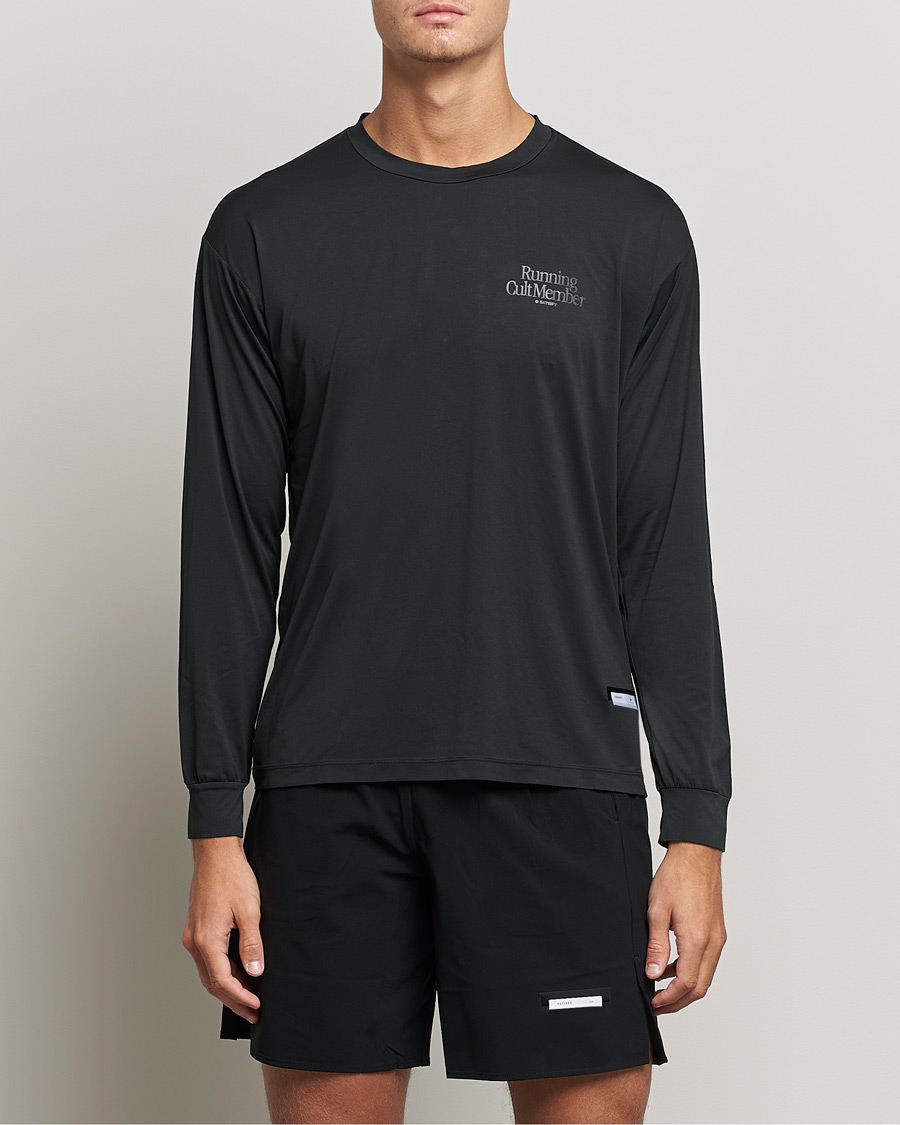 Herr | T-Shirts | Satisfy | AuraLite Long Sleeve T-Shirt Black
