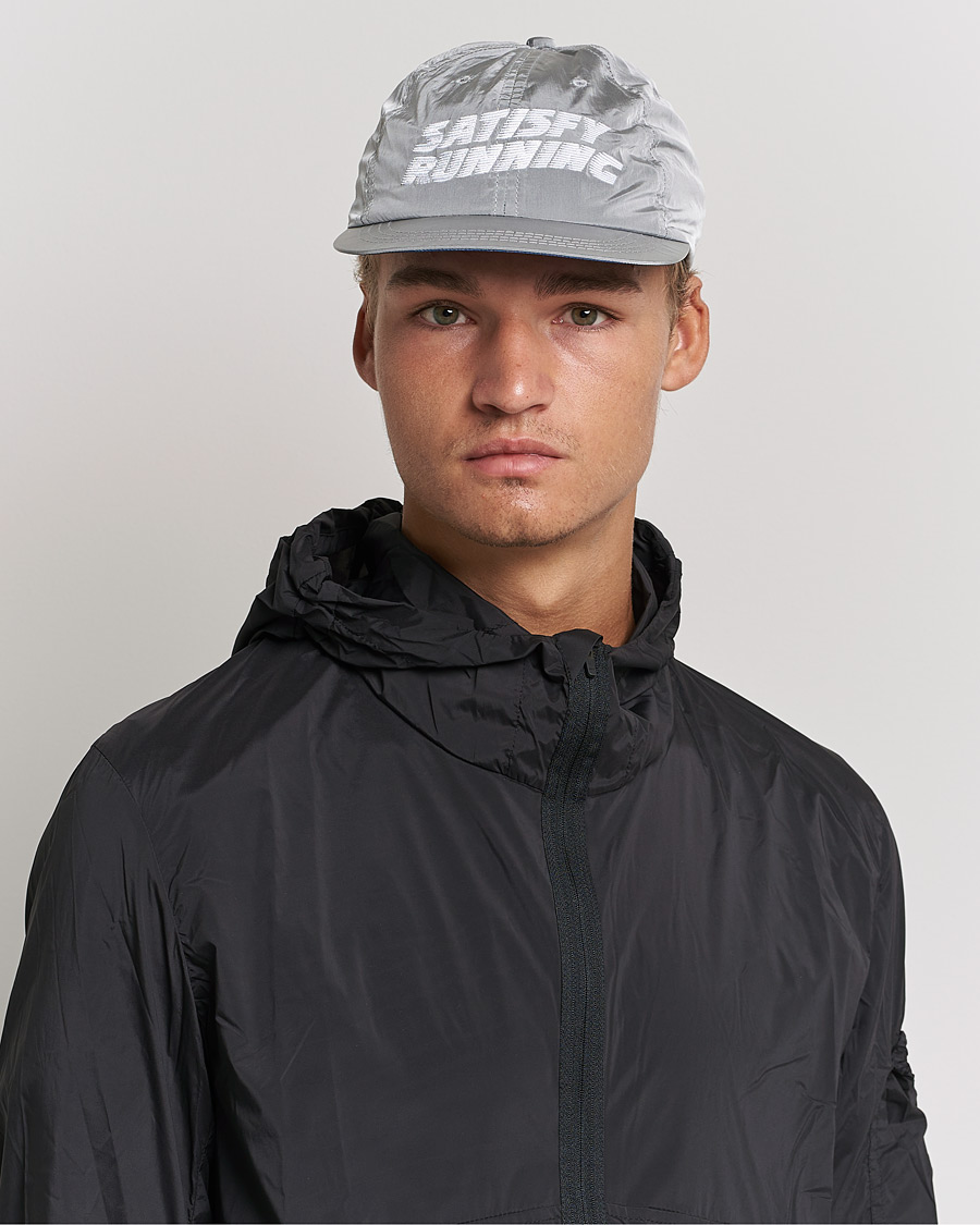 Herr | Satisfy FliteSilk Running Cap Silver | Satisfy | FliteSilk Running Cap Silver
