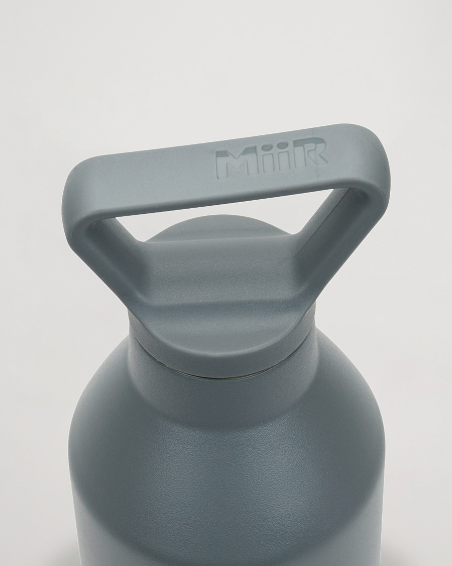 Herr | MiiR 23oz Narrow Bottle Basal | MiiR | 23oz Narrow Bottle Basal