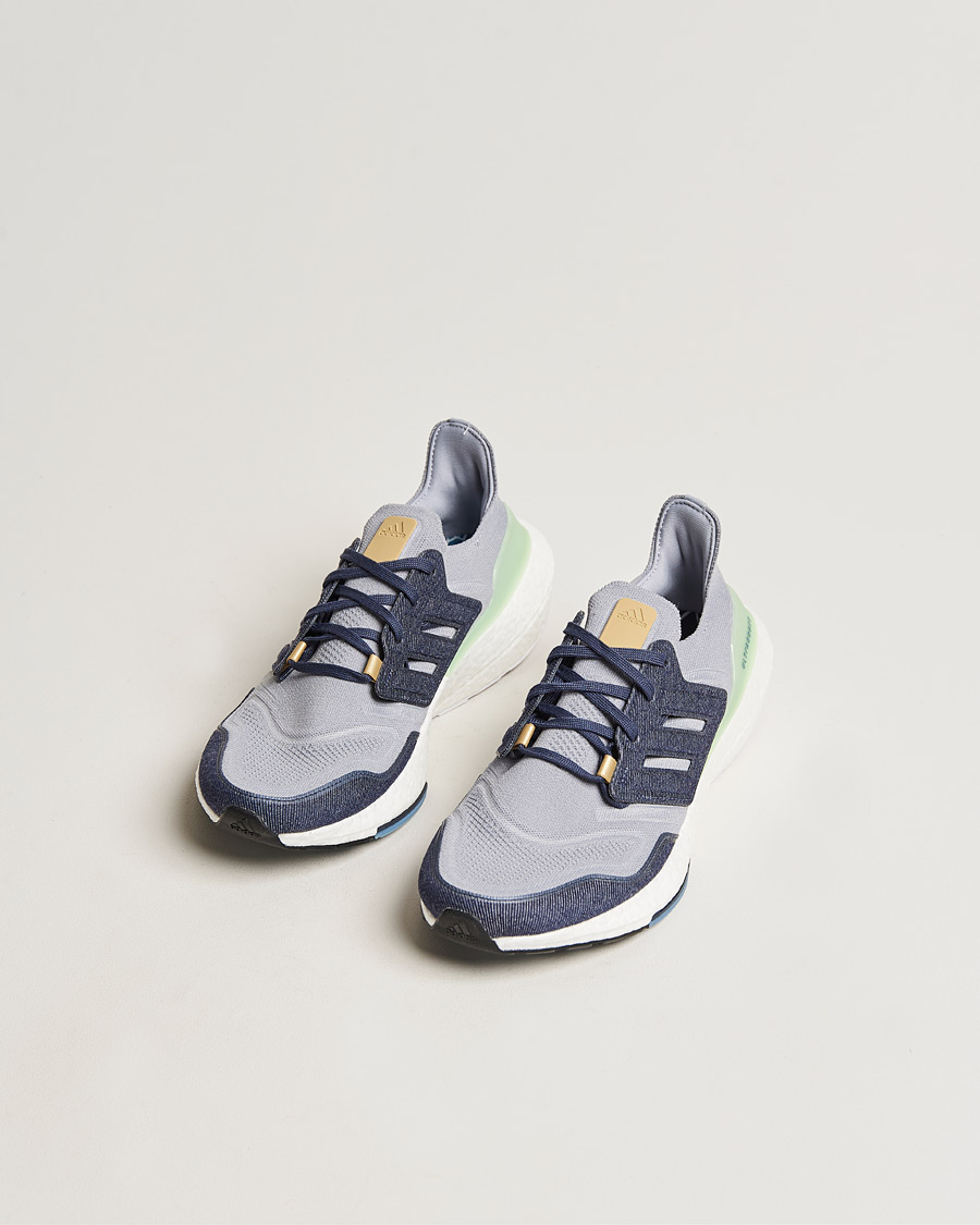 Herr | Active | adidas Originals | Ultraboost 22 Sneaker Silver/Lingreen