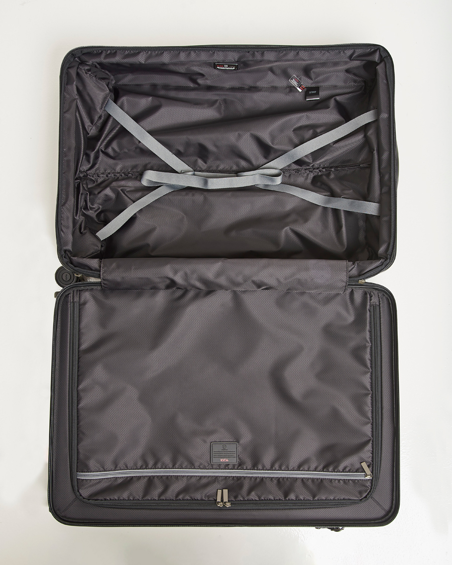 Herr | TUMI Extended Trip Recycled Packing Case Texture Matt Black | TUMI | Extended Trip Recycled Packing Case Texture Matt Black
