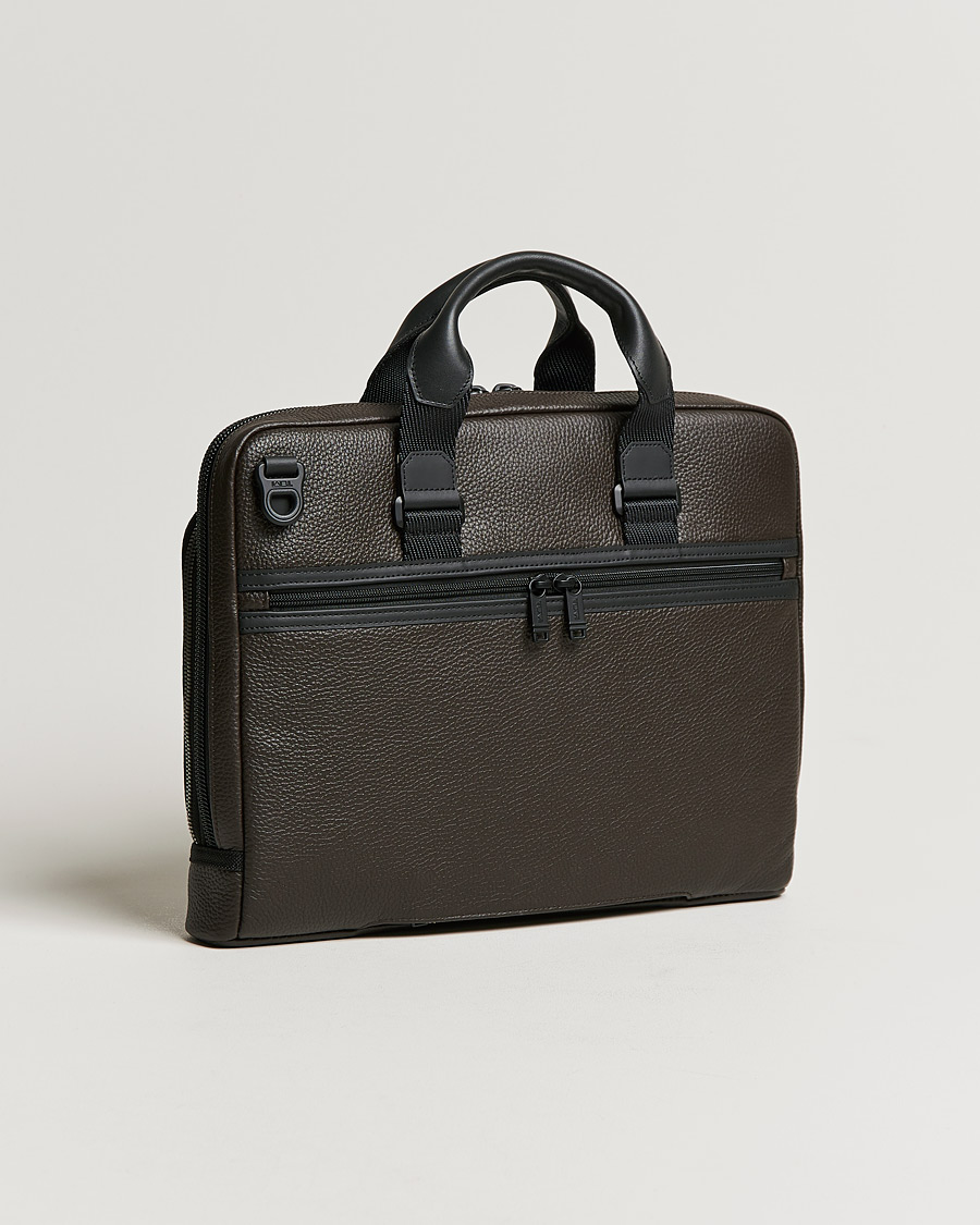 Herr | Väskor | TUMI | Alpha Bravo Acadamy Leather Brief Dark Brown