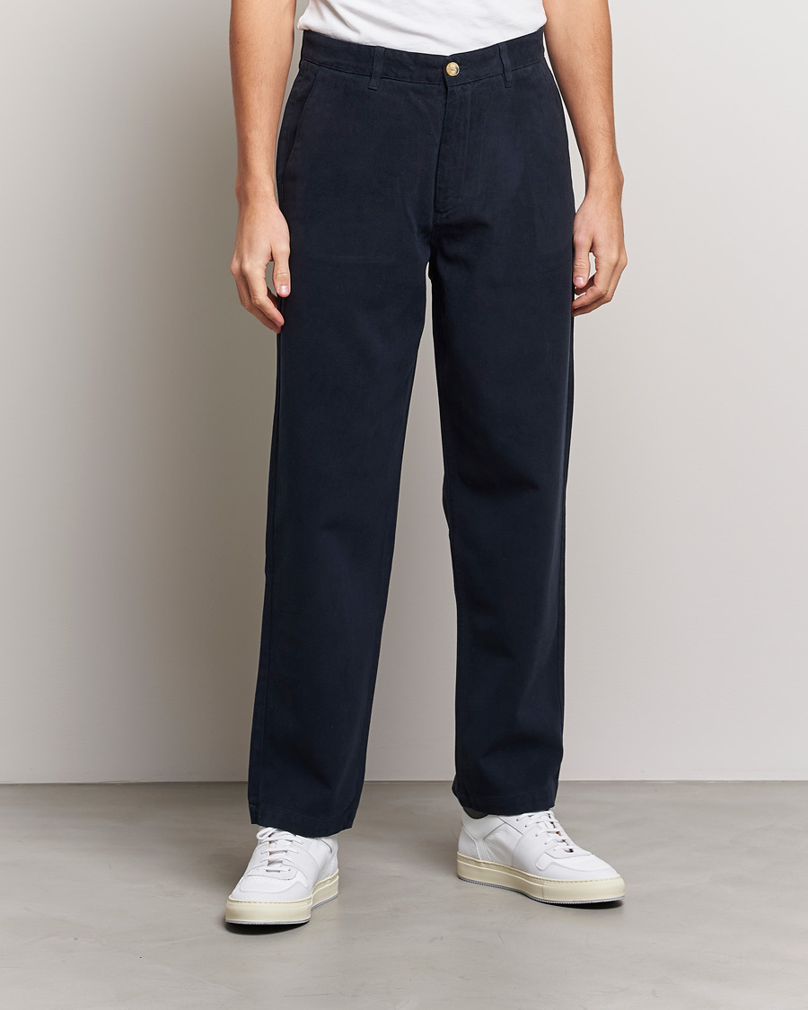 Herr | | A Day's March | Redwood Cotton/Tencel Trousers Navy