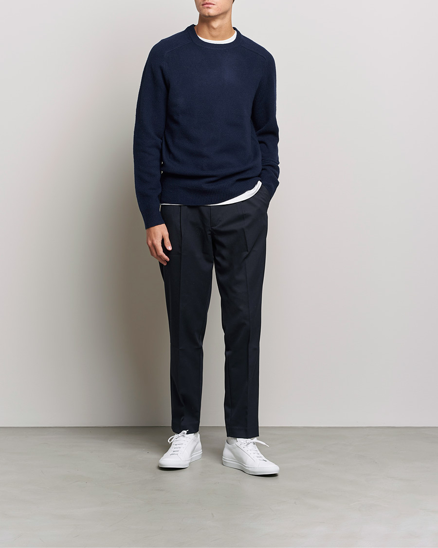 Herr | Gåvor | A Day's March | Brodick Lambswool Sweater Navy