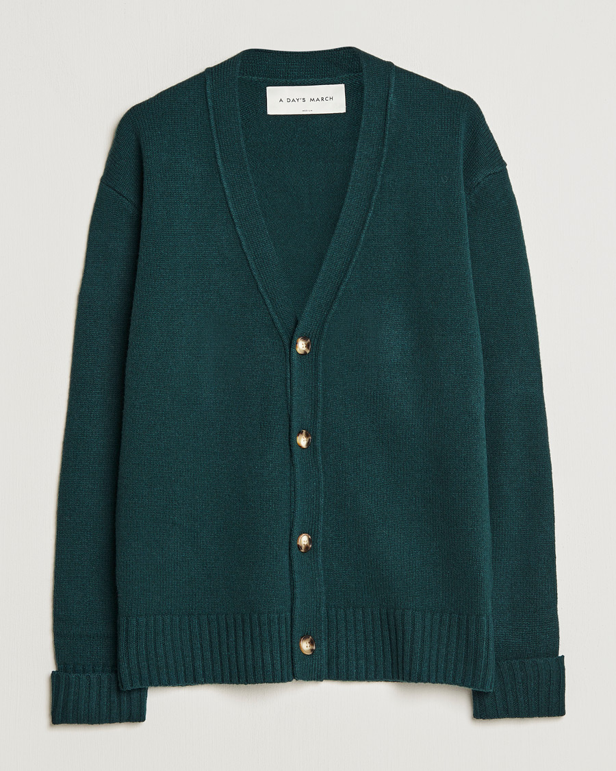 Herr | Tröjor | A Day's March | Snag Lambswool Cardigan Bottle Green