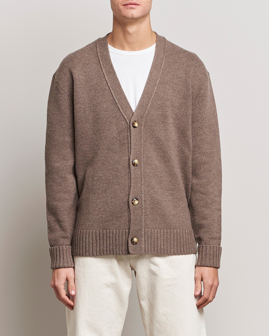 Herr | Cardigans | A Day's March | Snag Lambswool Cardigan Taupe Melange