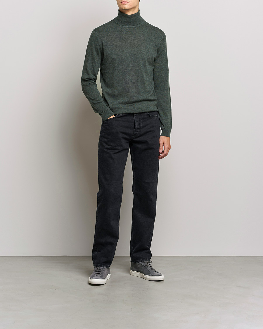 Herr | Tröjor | A Day's March | Nela Merino Rollneck Moss Melange