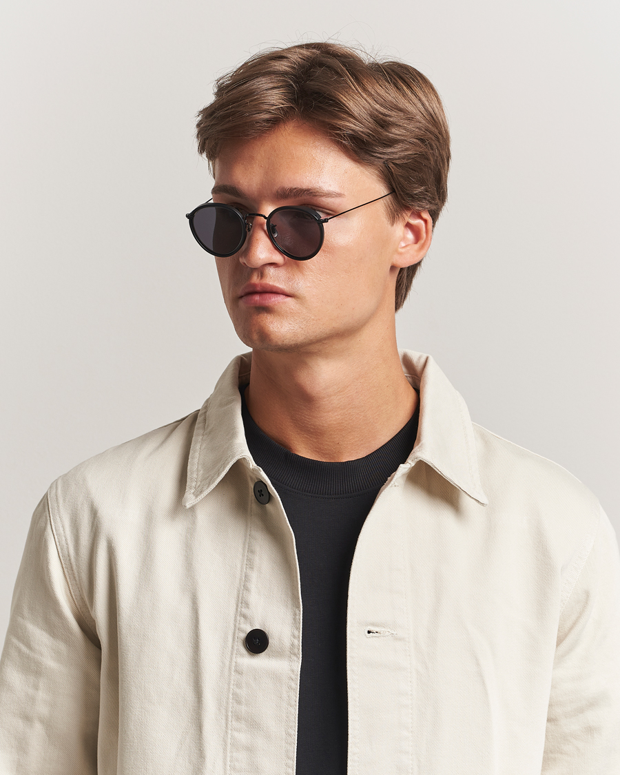 Herr | Eyevan 7285 717E Sunglasses Matte Black | EYEVAN 7285 | 717E Sunglasses Matte Black