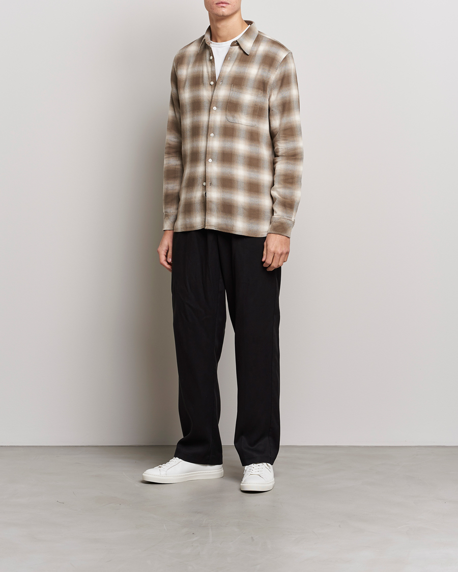 Herr | Skjortor | Samsøe Samsøe | Samsøe & Samsøe Liam Organic Cotton Shirt Stone Gray