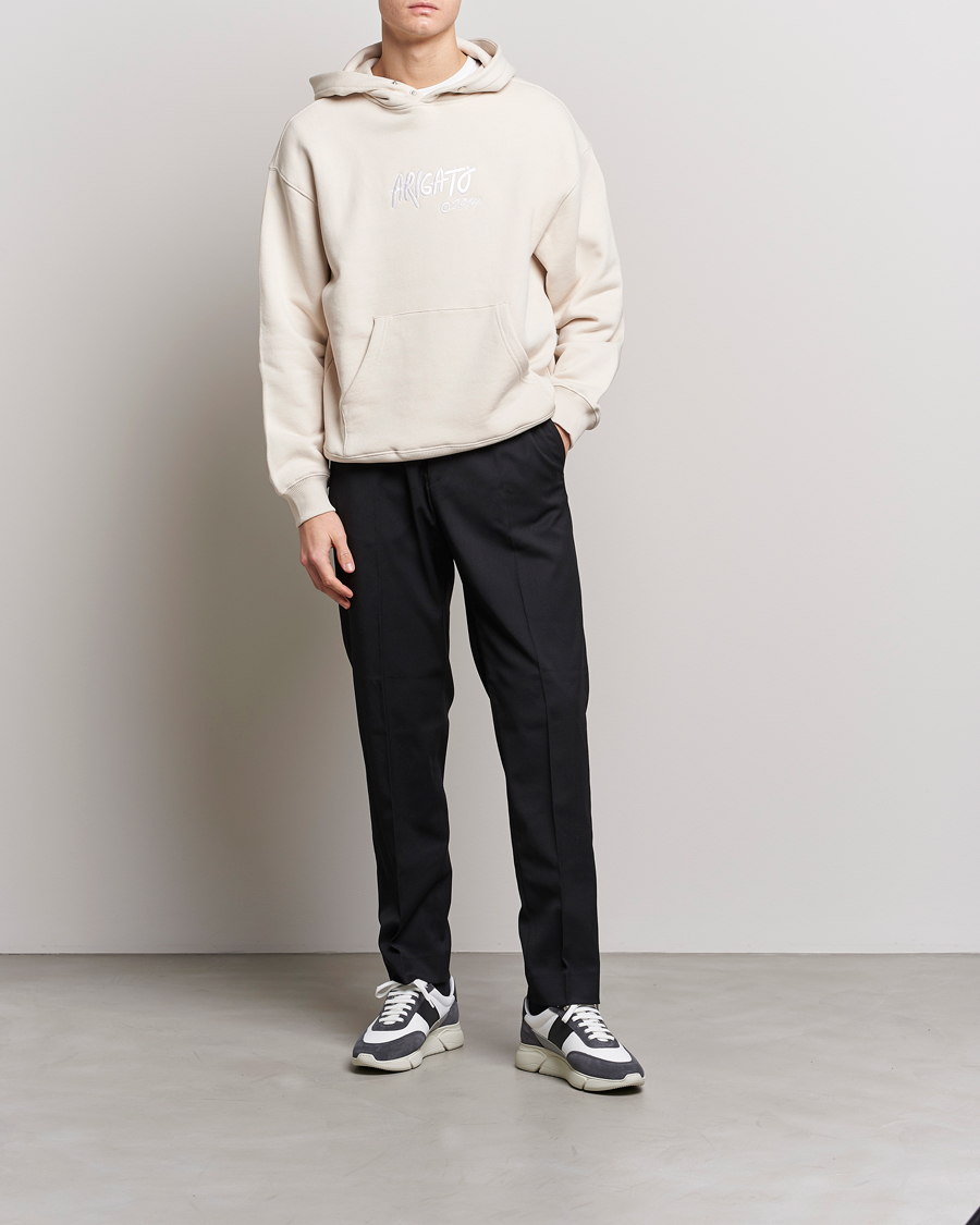 Herr | Tröjor | Axel Arigato | Arigato Tag Hoodie Pale Beige