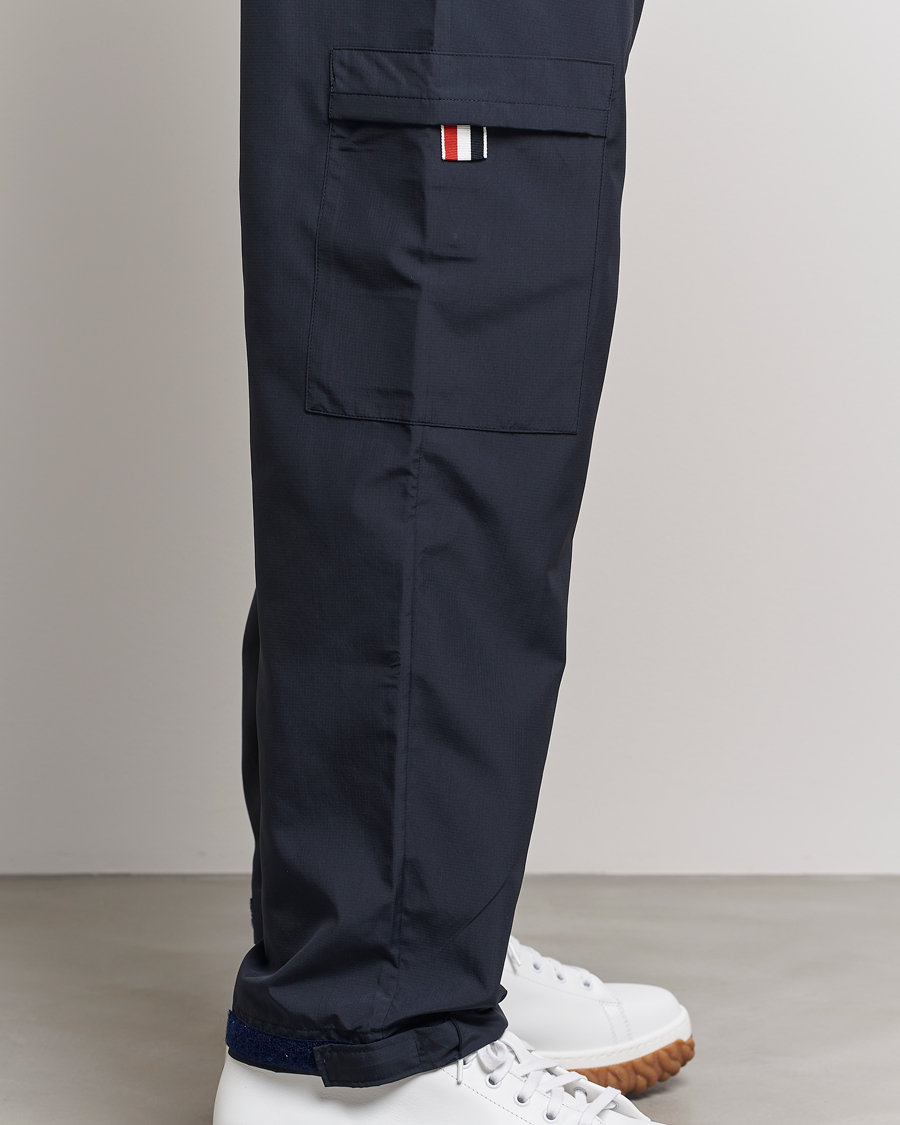 Herr | Byxor | Thom Browne | Packable Ripstop Trousers Navy