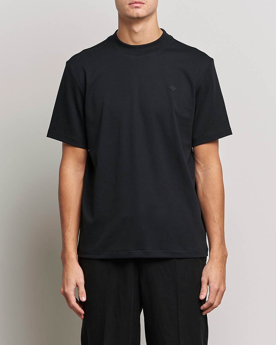Herr |  | J.Lindeberg | Adnan Patch Mock Neck Tee Black