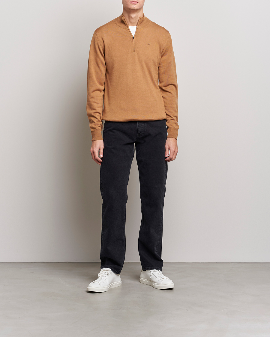 Herr | Tröjor | J.Lindeberg | Kian Quarter Zip Merino Sweater Chipmunk