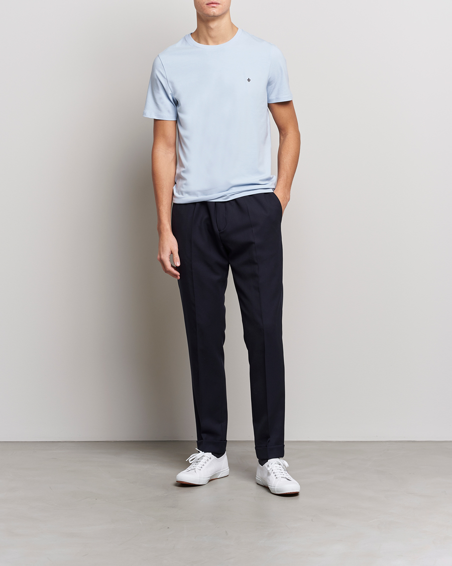Herr | T-Shirts | Morris | James Crew Neck T-shirt Light Blue