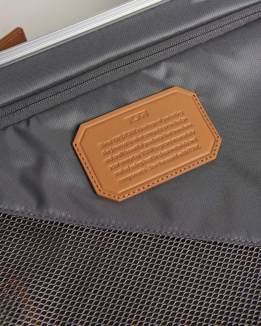 Herr | Väskor | TUMI | International Carry-on Aluminum Trolley Texture Silver