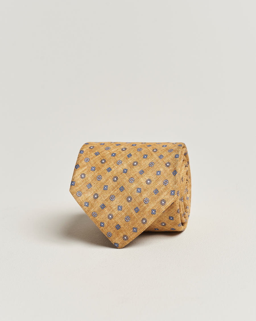 Herr | Amanda Christensen Linen Printed Medallion 8cm Tie Yellow | Amanda Christensen | Linen Printed Medallion 8cm Tie Yellow