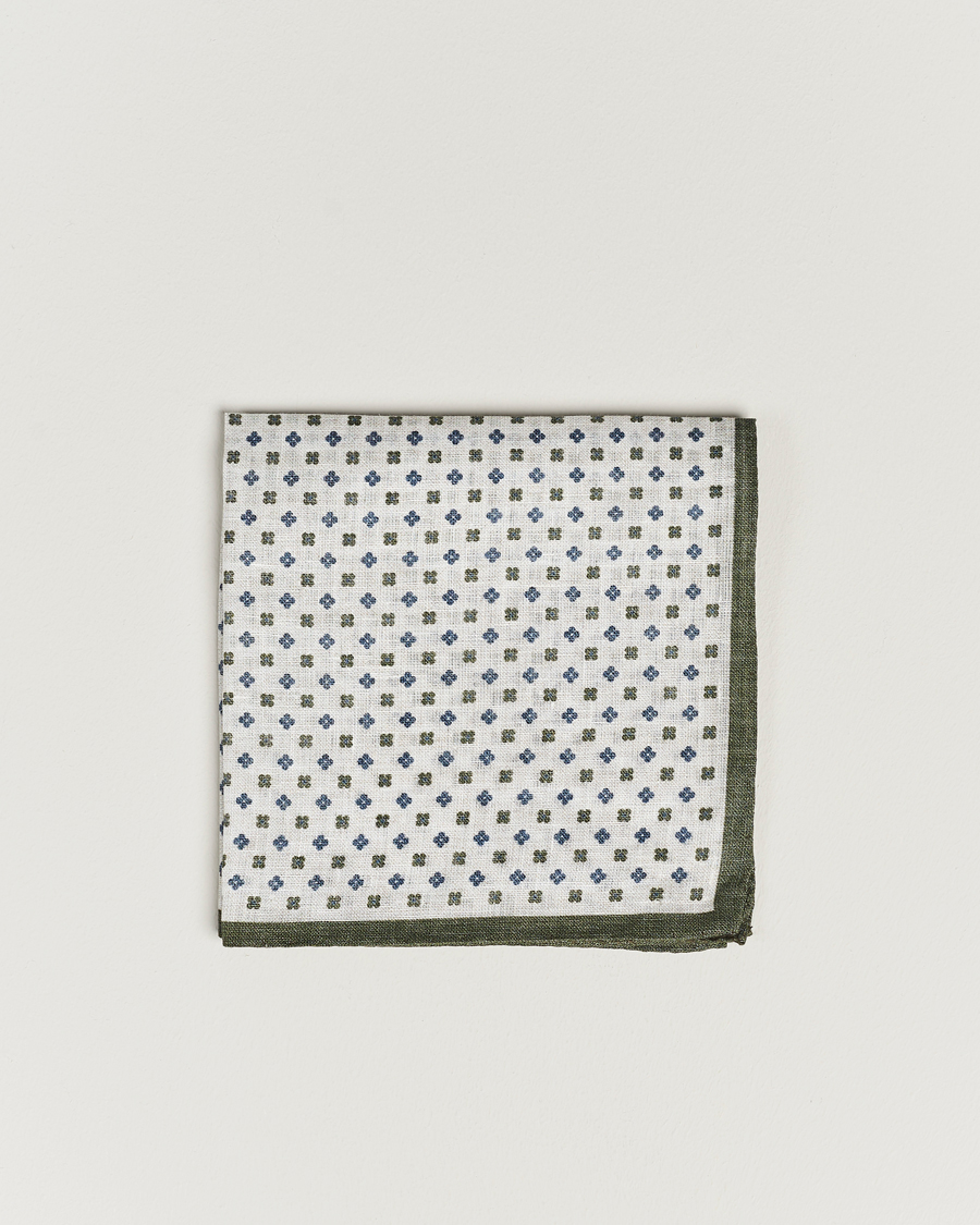 Herr | Amanda Christensen Linen Paspoal Printed Flower Pocket Square White/Green | Amanda Christensen | Linen Paspoal Printed Flower Pocket Square White/Green
