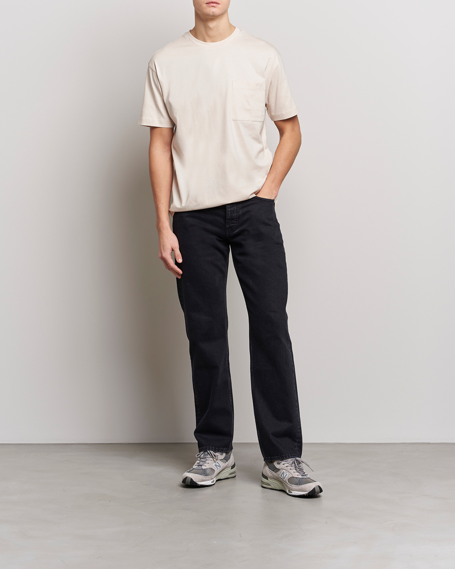 Herr | T-Shirts | A.P.C. | Short Sleeve Pocket T-Shirt Ecru