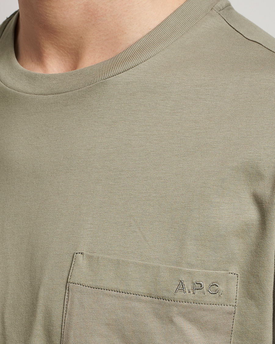 Herr | T-Shirts | A.P.C. | Short Sleeve Pocket T-Shirt Light Olive