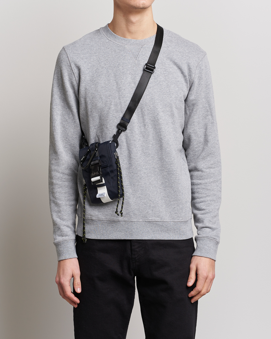 Herr | Väskor | A.P.C. | Trek Crossbody Pouch Dark Navy