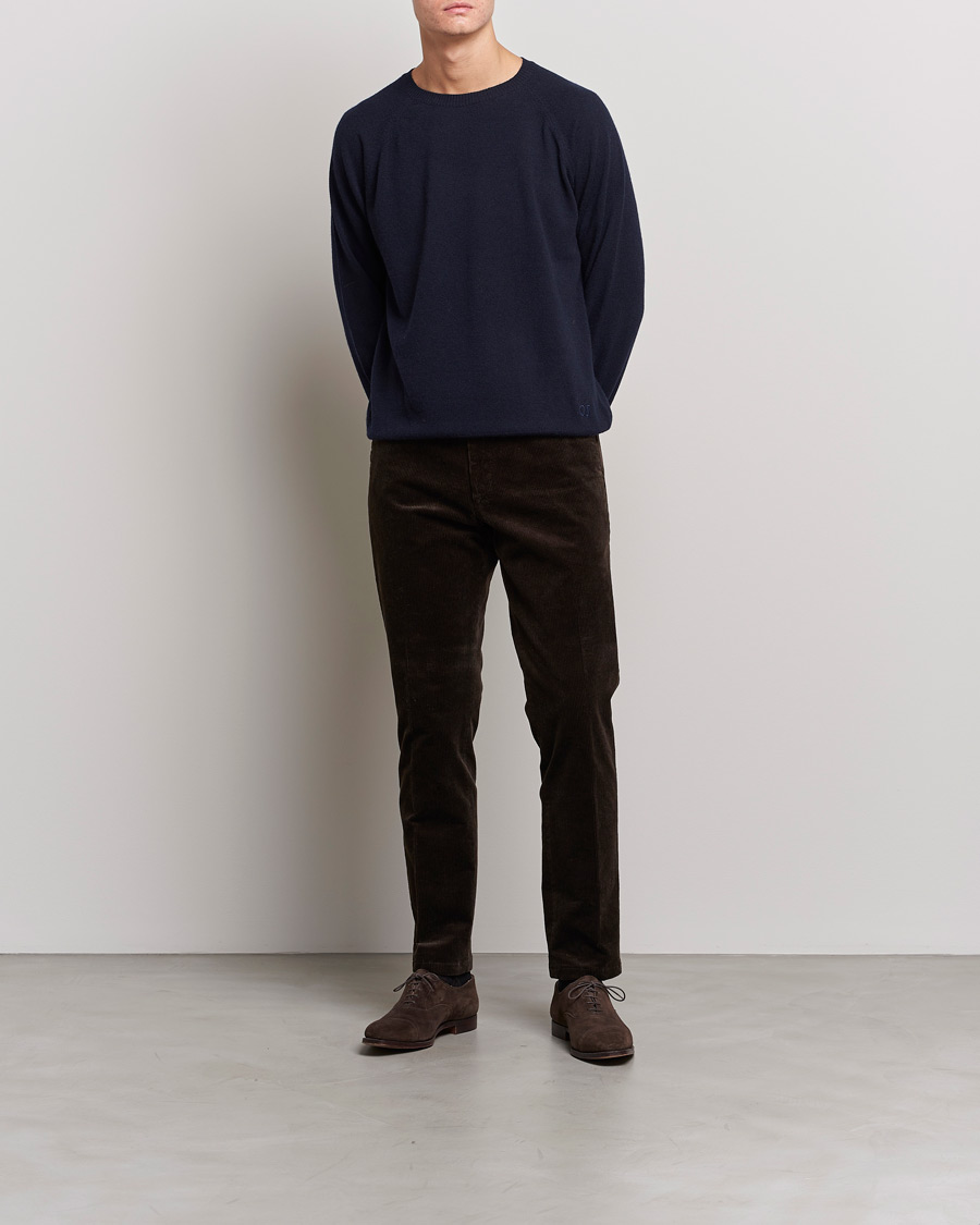 Herr | Tröjor | Oscar Jacobson | Gustaf Lambswool Raglan Crew Neck Navy