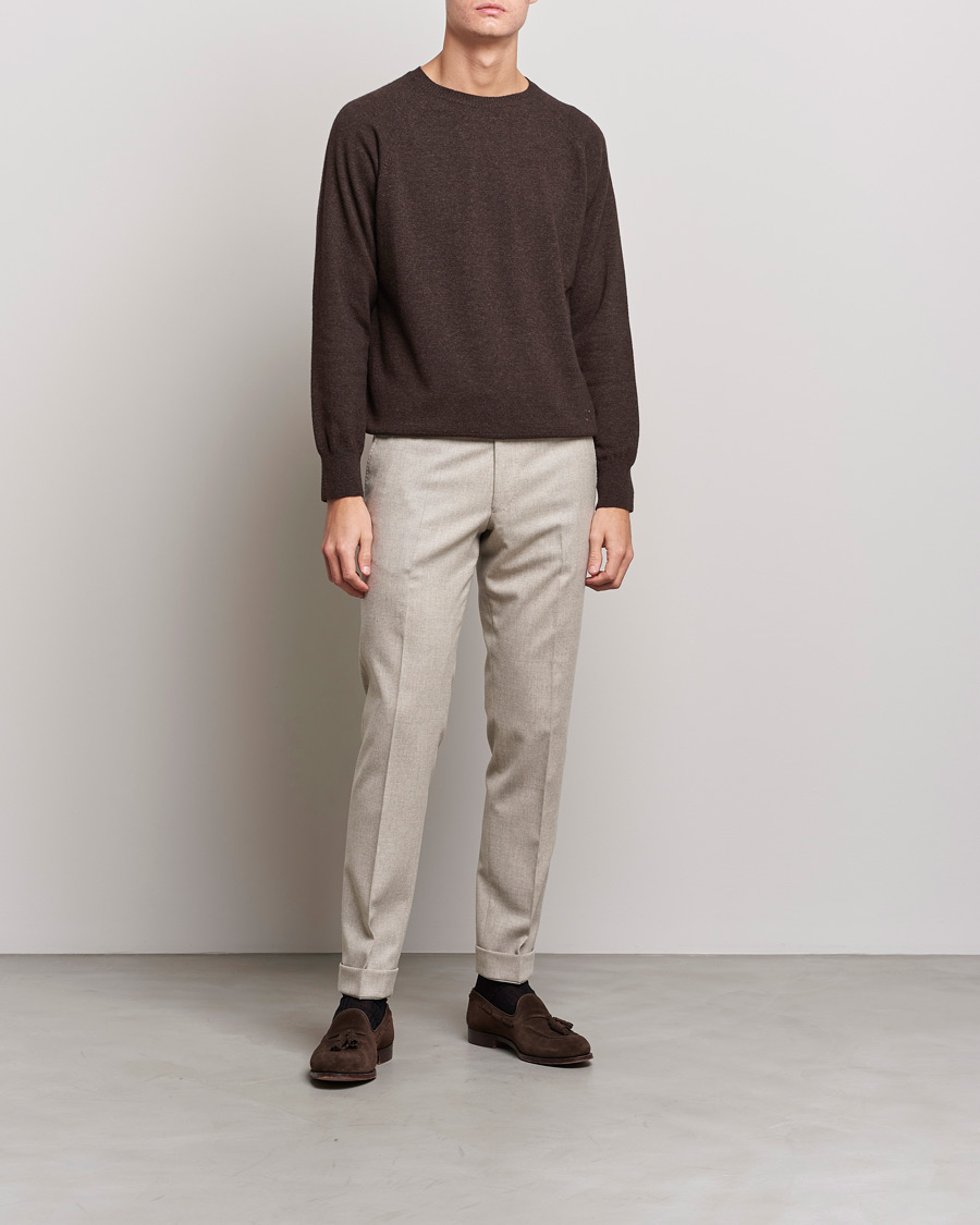 Herr | Tröjor | Oscar Jacobson | Gustaf Lambswool Raglan Crew Neck Dark Brown